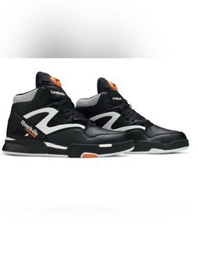 Reebok Pump Omni Zone II
Size: 10.5